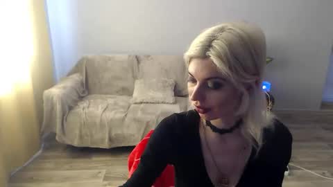 sexybeatriice online show from 03-26-26, 07:25