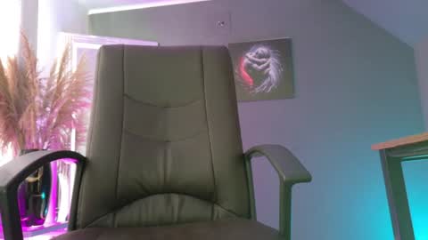 Snapshot of sexyblack1993 chatting on 12-06-24, 12:49 sexyblack online show from 12-06-24, 12:49