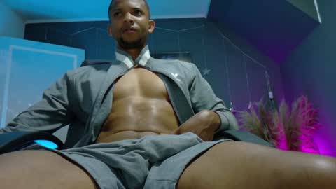 Snapshot of sexyblack1993 chatting on 12-12-24, 09:40 sexyblack online show from 12-12-24, 09:40