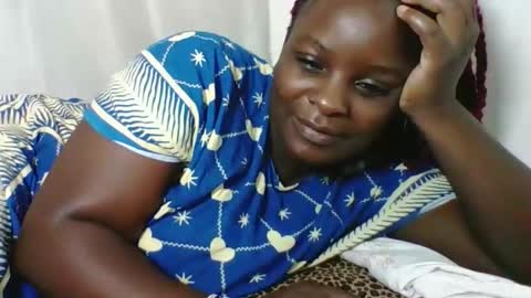 Snapshot of sexyblackgal10 chatting on 09-29-25, 08:30 sexyblackgal10 online show from 09-29-25, 08:30