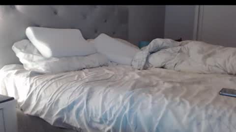 Snapshot of sexyblonde4u58 chatting on 10-29-25, 04:15 Sexyblonde4u58 online show from 10-29-25, 04:15