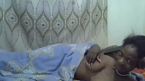 Snapshot of sexyboobies22 chatting on 10-10-25, 09:41 sexyboobies22 online show from 10-10-25, 09:41