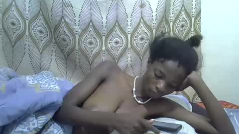 Snapshot of sexyboobies22 chatting on 10-16-25, 09:05 sexyboobies22 online show from 10-16-25, 09:05