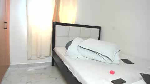 sexybootydoll online show from 02-12-26, 12:11