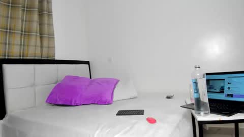 sexybootydoll online show from 02-19-26, 07:43