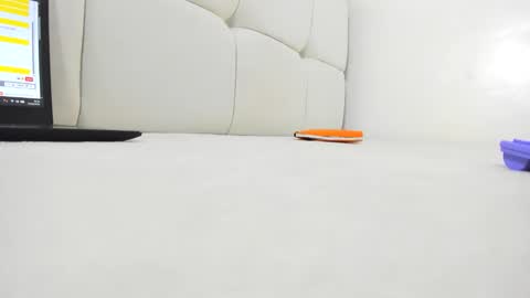 sexybootydoll online show from 04-19-26, 03:28