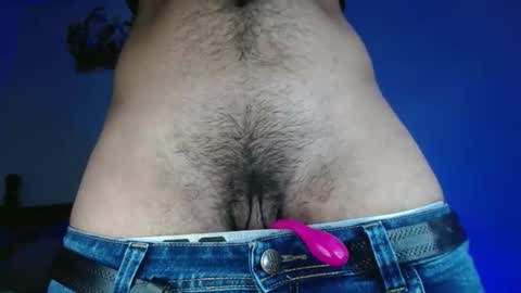 Iker online show from 01-16-26, 05:17