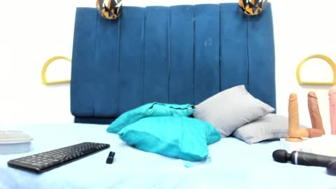 sexybrown_2005 online show from 02-12-25, 06:08