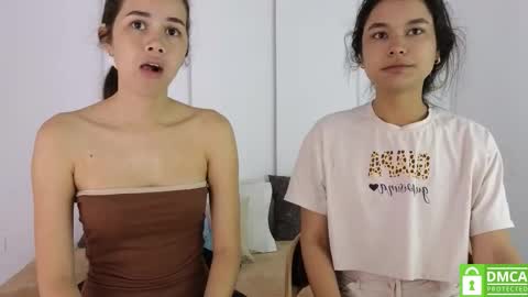 chanell and yina online show from 11-05-25, 01:22