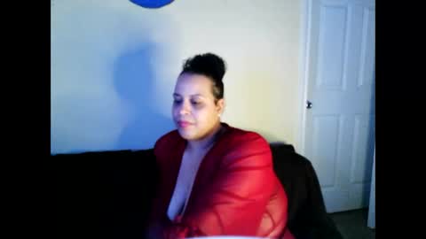 Snapshot of sexycher11 chatting on 11-09-25, 11:36 CherrynChief online show from 11-09-25, 11:36