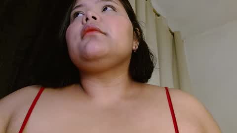 Snapshot of sexychubbyy chatting on 02-11-25, 03:29 Eva online show from 02-11-25, 03:29
