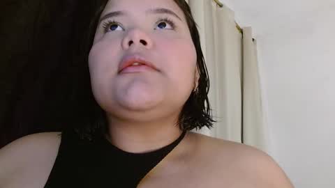 Snapshot of sexychubbyy chatting on 02-12-25, 04:11 Eva online show from 02-12-25, 04:11