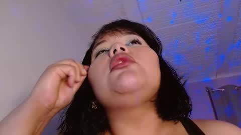 Snapshot of sexychubbyy chatting on 03-25-26, 06:03 Eva online show from 03-25-26, 06:03
