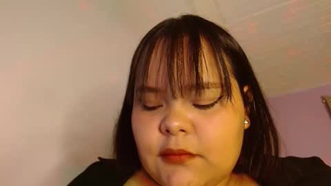 Snapshot of sexychubbyy chatting on 05-09-26, 10:15 Eva online show from 05-09-26, 10:15