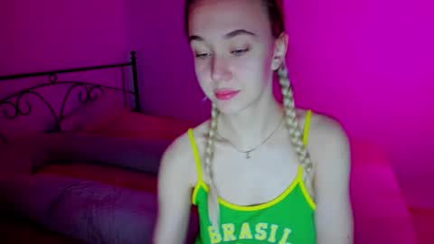 Sophia online show from 12-06-24, 07:54