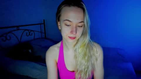 Sophia online show from 01-09-25, 07:52