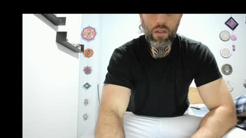 Snapshot of sexycolombian2022 chatting on 01-05-25, 11:01 Antonioylola online show from 01-05-25, 11:01
