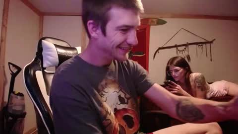 Austin and Megan online show from 11-23-25, 04:01