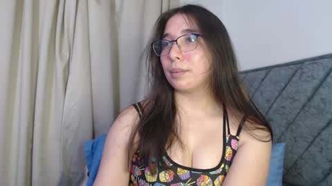 Coralinne online show from 03-01-25, 05:20