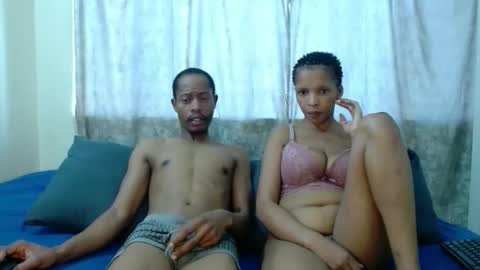 sexycouplexx01 online show from 05-04-26, 06:31