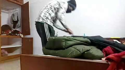 Snapshot of sexyd9913 chatting on 12-05-24, 02:11 Sexyd online show from 12-05-24, 02:11