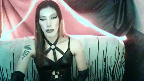 Devine online show from 04-21-26, 01:42
