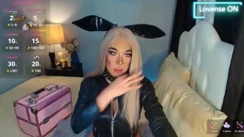 sexydoll_marie online show from 04-15-26, 05:20