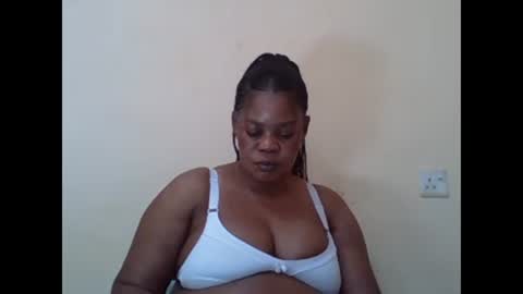 Snapshot of sexydove2 chatting on 02-12-25, 03:16 EMILY online show from 02-12-25, 03:16