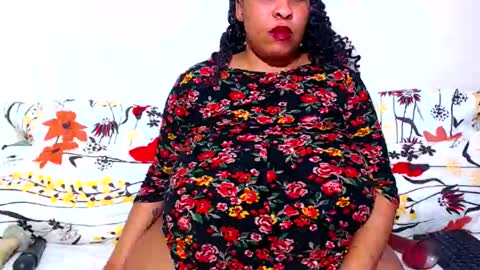 sexyebonylove89 online show from 10-02-25, 08:16