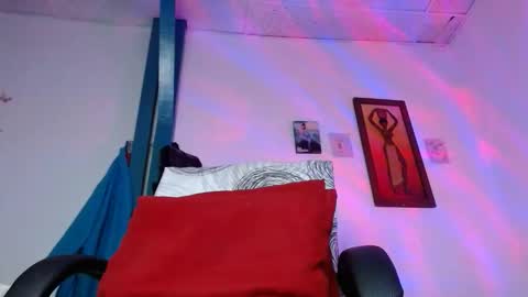 Mary online show from 04-24-26, 09:34