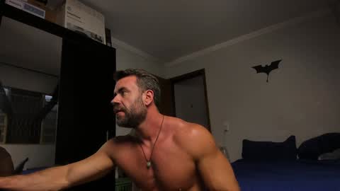 Snapshot of sexyflightz chatting on 12-18-24, 09:08 chris online show from 12-18-24, 09:08