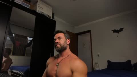 Snapshot of sexyflightz chatting on 12-23-24, 08:14 chris online show from 12-23-24, 08:14