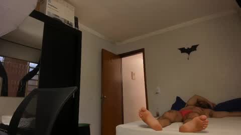 Snapshot of sexyflightz chatting on 02-21-25, 04:16 chris online show from 02-21-25, 04:16