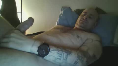Snapshot of sexyfredy7722 chatting on 10-22-25, 02:56 sexyfredy7722 online show from 10-22-25, 02:56