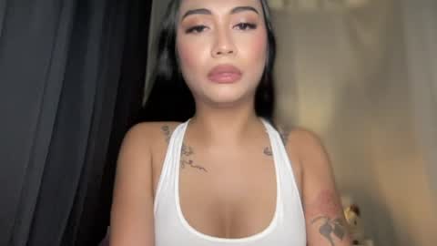 Snapshot of sexygoddessappira chatting on 06-10-26, 05:34 sexygoddessappira online show from 06-10-26, 05:34