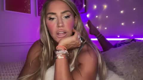 Ashley Love online show from 03-19-26, 07:45