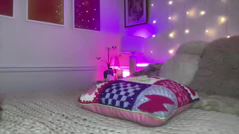 Ashley Love online show from 04-23-26, 06:47