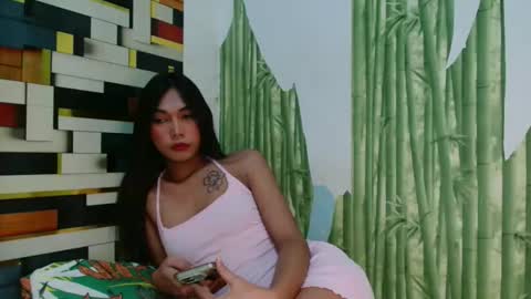 Snapshot of sexyhornyts4u chatting on 11-08-25, 12:05 sexyhornyts4u online show from 11-08-25, 12:05