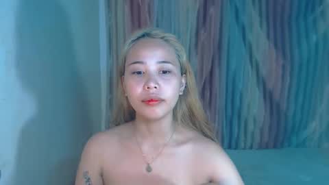 Snapshot of sexyhotbojean chatting on 09-18-25, 12:01 jeanken and jelian online show from 09-18-25, 12:01