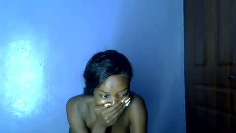 Snapshot of sexyicey99 chatting on 07-02-26, 09:21 SexyIcey online show from 07-02-26, 09:21