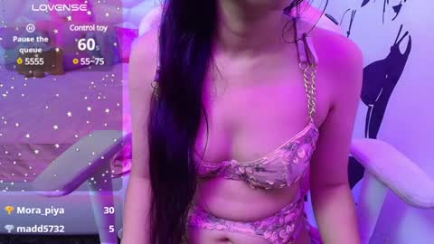 Snapshot of sexyislive chatting on 01-06-25, 02:37 sexyislive online show from 01-06-25, 02:37