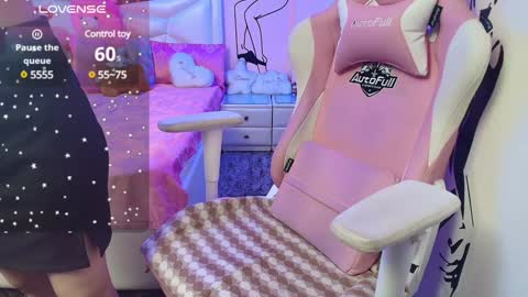 Snapshot of sexyislive chatting on 01-08-25, 12:05 sexyislive online show from 01-08-25, 12:05