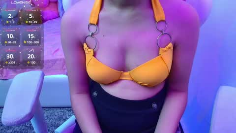 Snapshot of sexyislive chatting on 02-10-25, 05:41 sexyislive online show from 02-10-25, 05:41