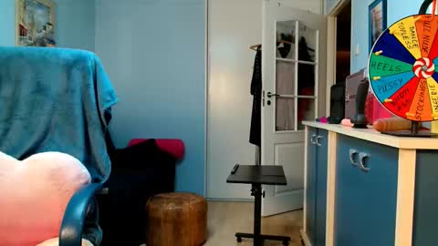 Jenny online show from 12-03-25, 10:19