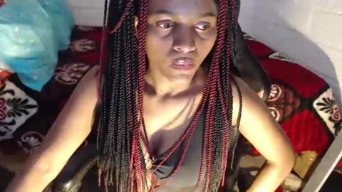 sexyjustin202 online show from 06-01-26, 07:48