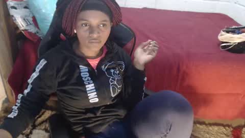 sexyjustin202 online show from 06-04-26, 11:44