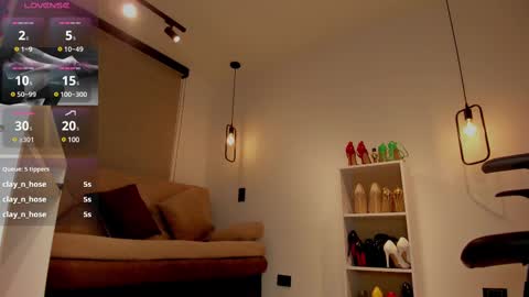 katalina larson online show from 02-18-25, 06:48