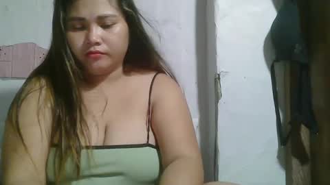 Snapshot of sexykittymom chatting on 02-02-25, 06:31 sexykittymom online show from 02-02-25, 06:31
