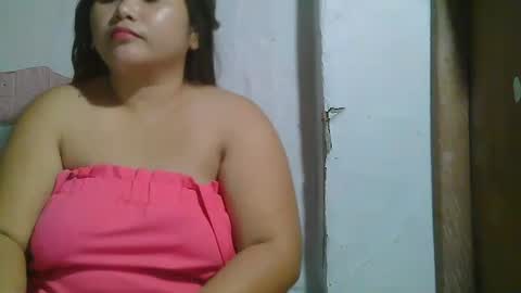Snapshot of sexykittymom chatting on 03-04-25, 07:54 sexykittymom online show from 03-04-25, 07:54