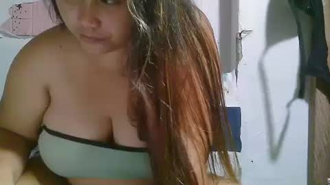 Snapshot of sexykittymom chatting on 03-05-25, 07:16 sexykittymom online show from 03-05-25, 07:16